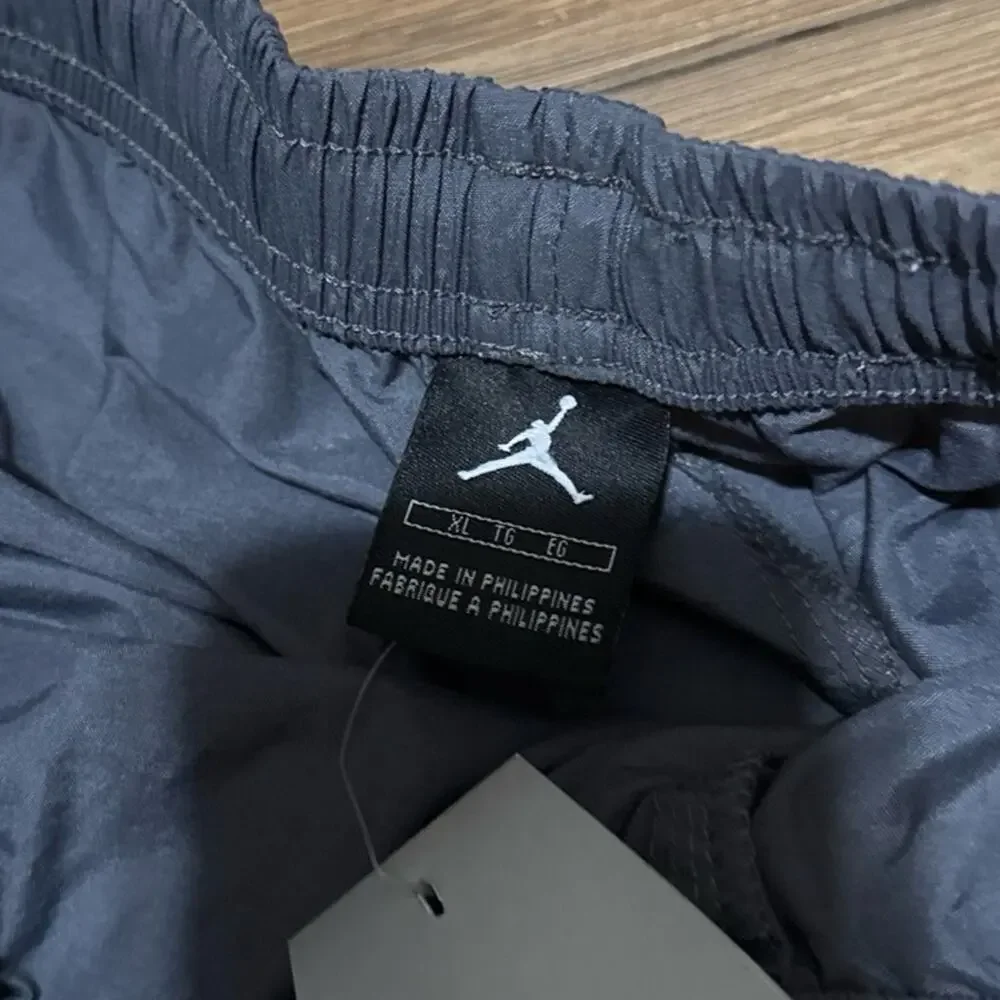 Y2K Air Jordan Grey Straight Leg Vintage Baggy 133559-001 Track Sweatpants